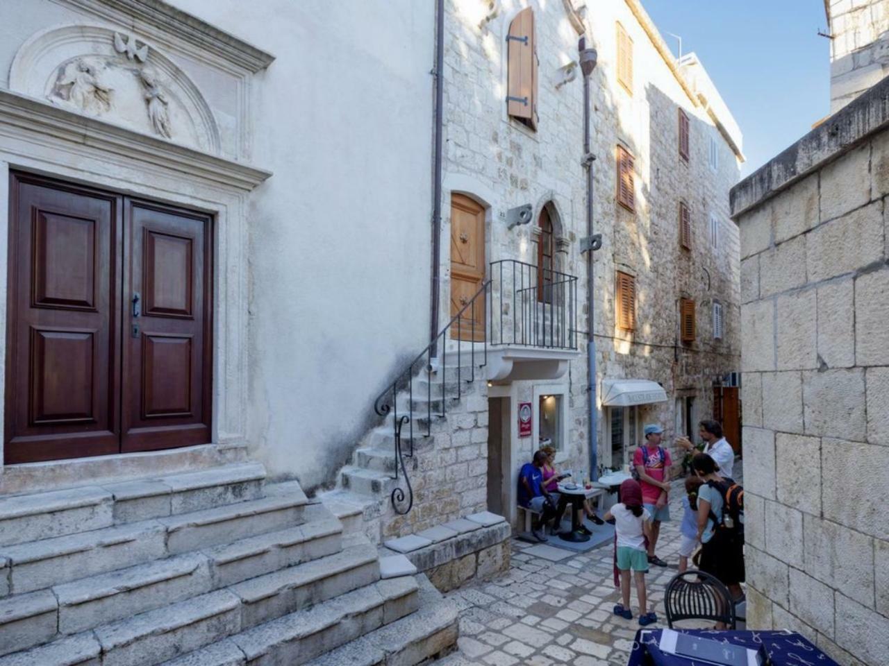 Villa Varda - Latica *