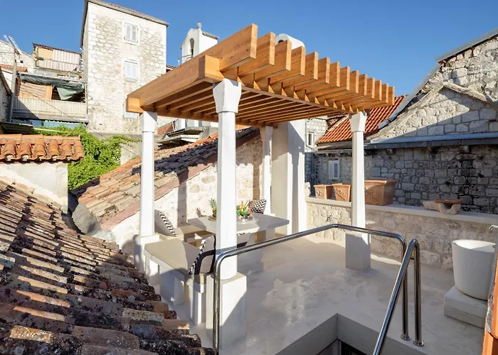 Villa Varda - Villa Latica